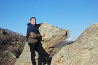 Alain et un rocher sympa - JPEG - 46.8 ko - 699×466 px